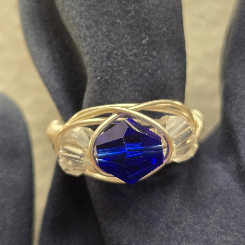 Hand Craftef Elegant Blue and Silver Women's Ring